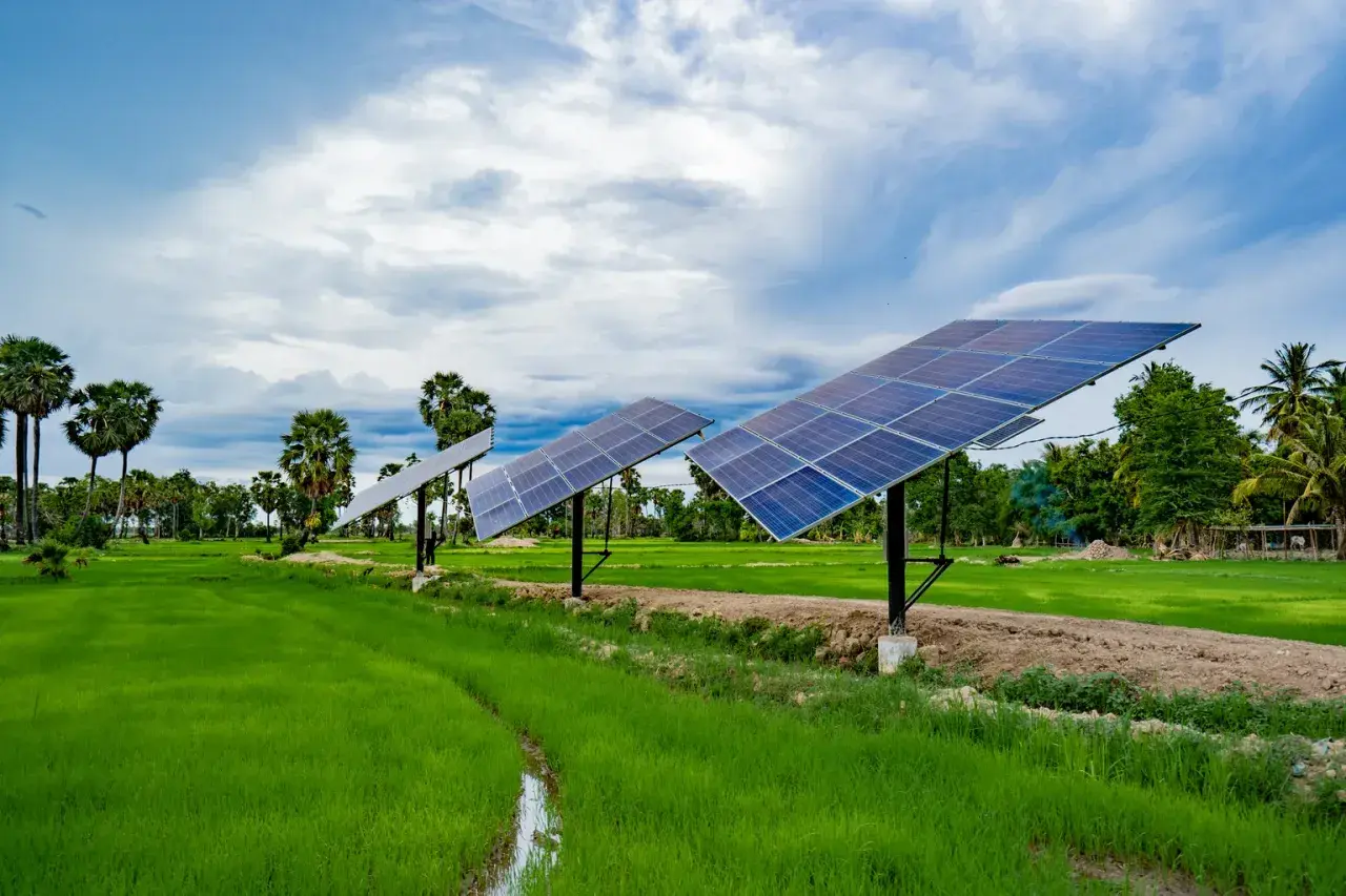 Powering & Supplying Communities