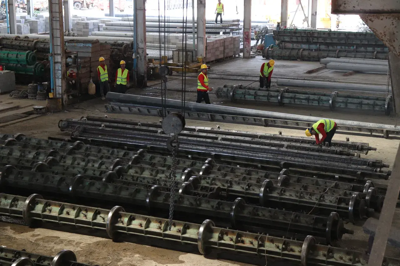 Building & Manufacturing